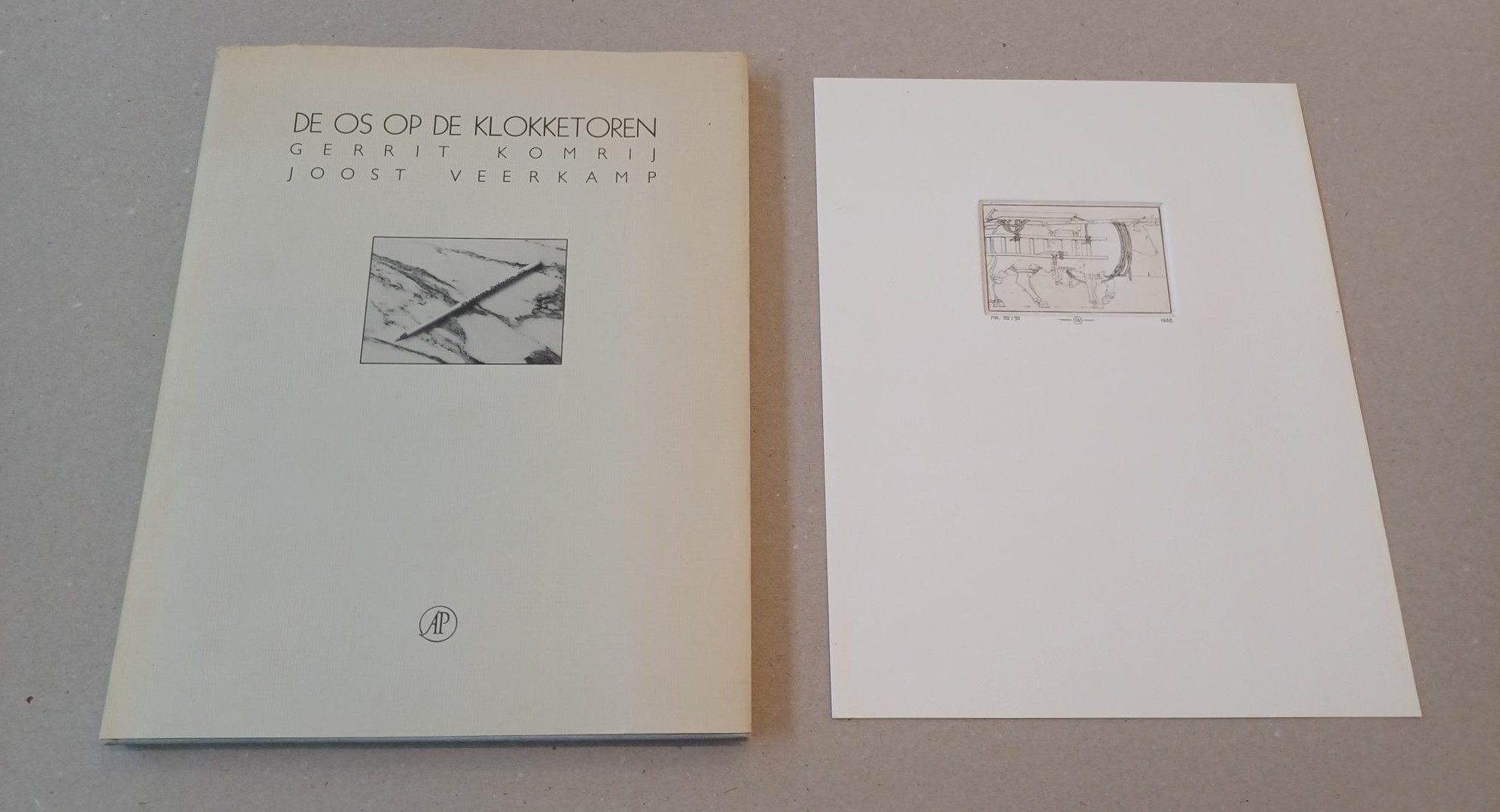 Komrij, Gerrit;  Veerkamp, Joost - De os op de klokketoren (gesigneerd + ets)