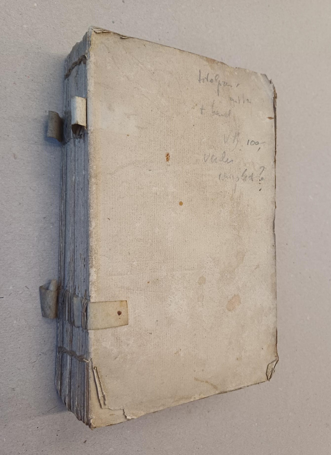 Chausse, Jakob;  Clercq, P. le (vert.) - Verhandeling van de voortreffelykheid des huwelyks. Van zyne noodzakelykheid, en van de middelen om er gelukkig in te leeven. Waar in men de Vrouwen verdedigt tegen de lasteringen der Mannen.