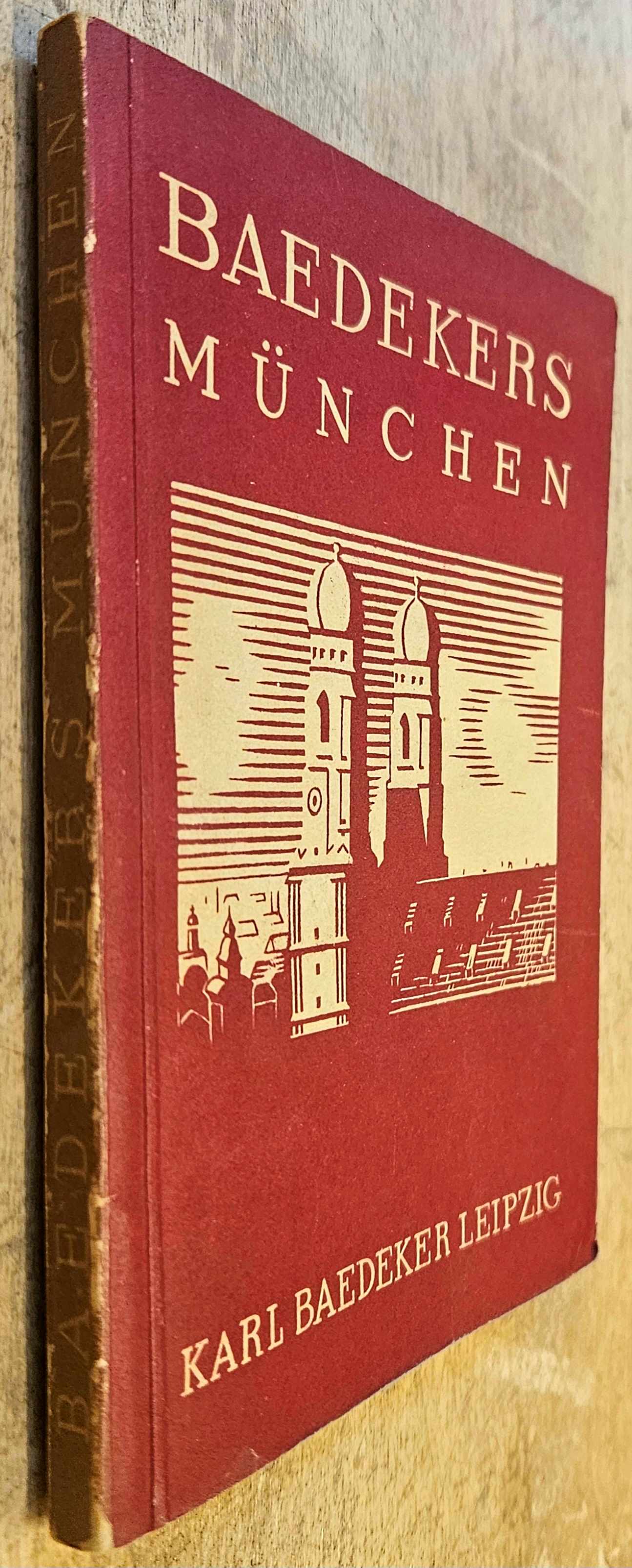 Karl Baedeker - Mnchen und Umgebung, Augsburg. Handbuch fr Reisende. Mit 2 Karten, 14 Plnen und 1 Panorama.