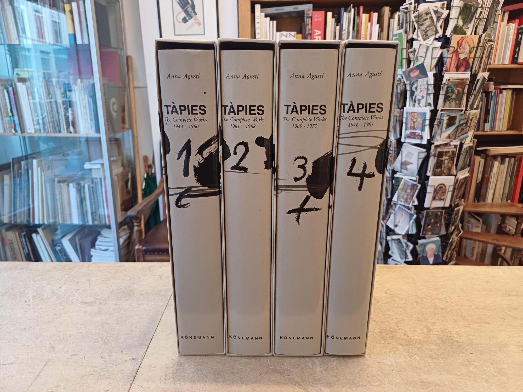 Tapies;  Agusti, Anna (comp.) - Tapies - The Complete Works - Volume 1-4